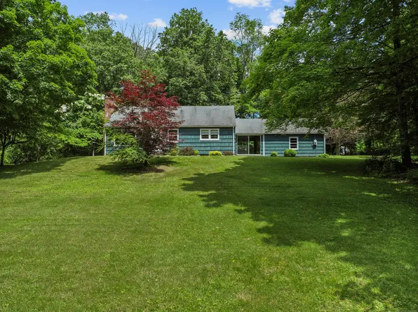 66 Spectacle Lane, Ridgefield, CT 06877