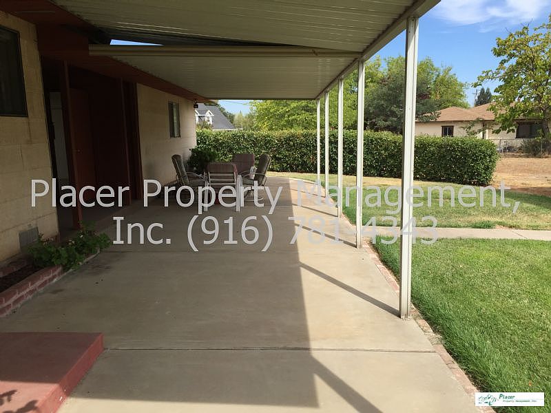 1st image of 8181 Milnes Ave