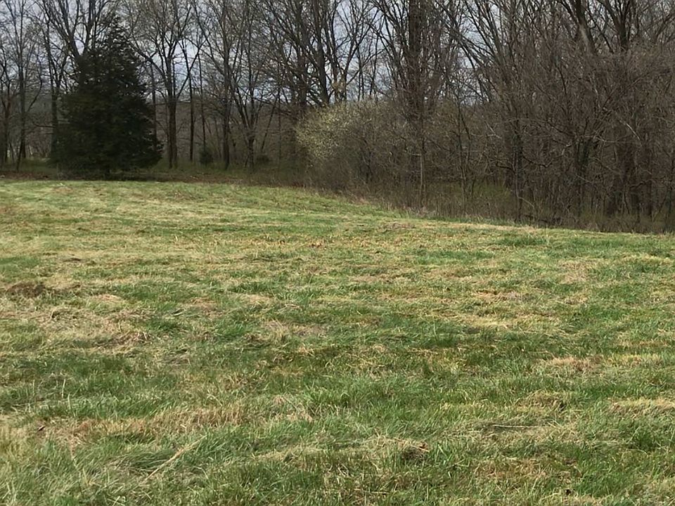 2nd image of 13131 Gordon Hollow Rd
