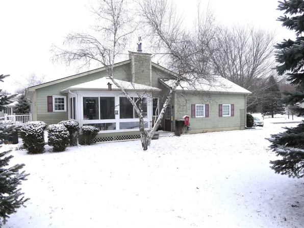 25 Country Club Estates, Swanton, VT 05488