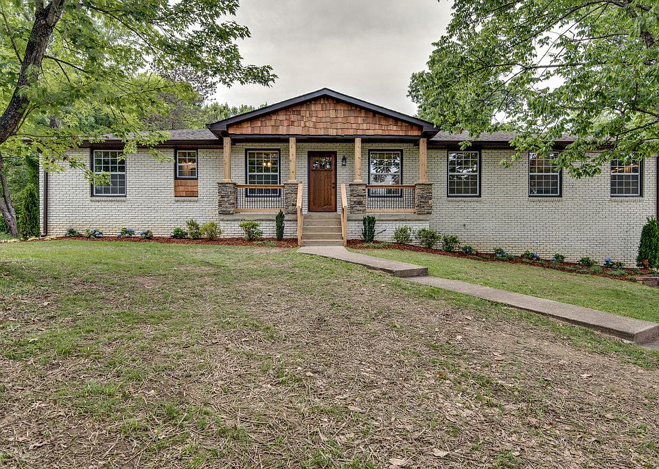 1st image of 235 Riverwood Dr