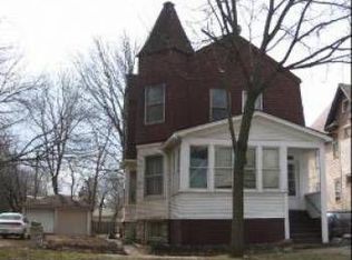 3424 Grand Bvld, Brookfiled, IL 60513
