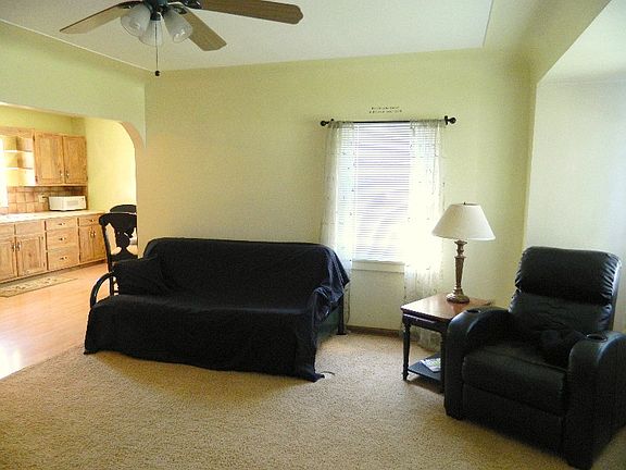3rd image of 807 S Birney St