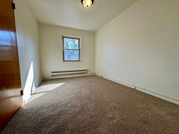 4th image of 400 4th St #5