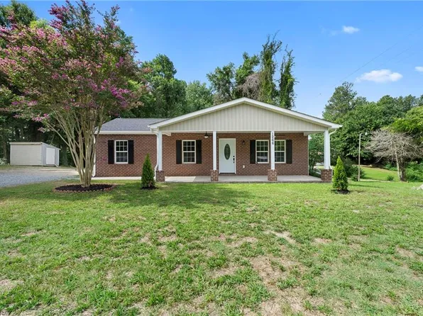 1266 E Holly Grove Rd, Lexington, NC 27292