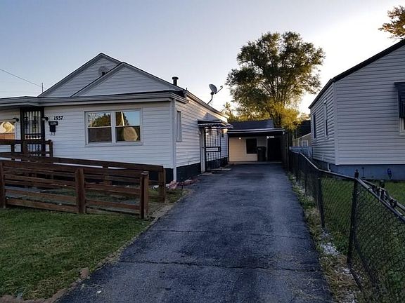 2nd image of 1937 N Holmes Ave