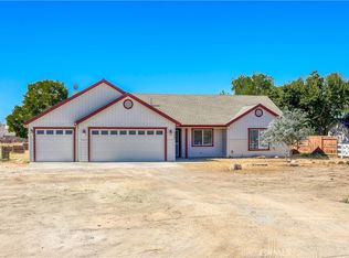 6150 Champagne Ln, Adelaide, CA 93446