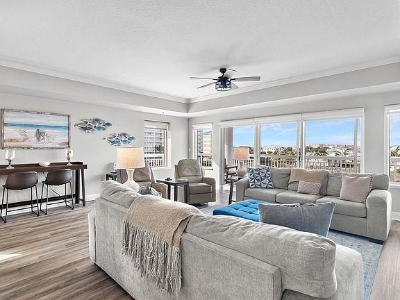 4th image of 725 Gulf Shore Dr Unit 201B
