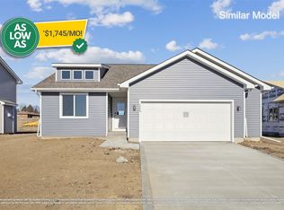 505 Fireside Northwest Dr, Bondurant, IA 50035