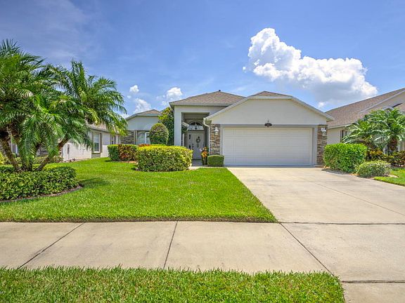 2nd image of 1441 Lago Mar Dr