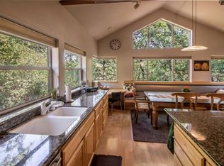 900 Haywire Ranch Rd, Meadow Vista, CA 95722