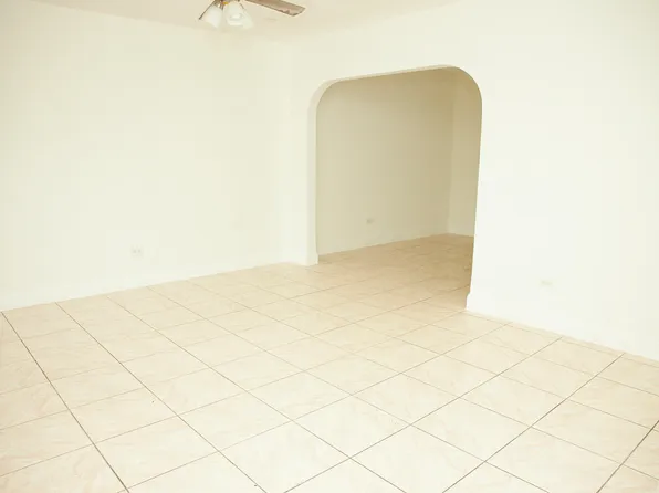25 NE 43rd St, Miami, FL 33137