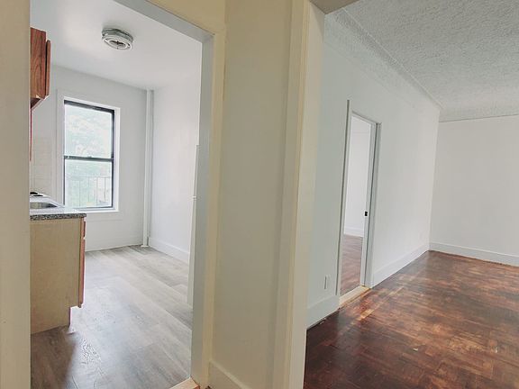 5th image of 5105 13th Ave Unit 2G