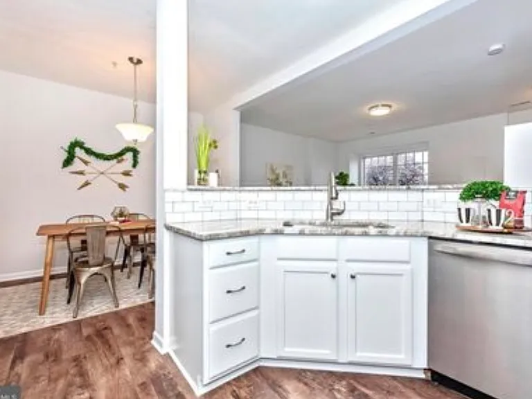5177 Duke Ct — Photo 17