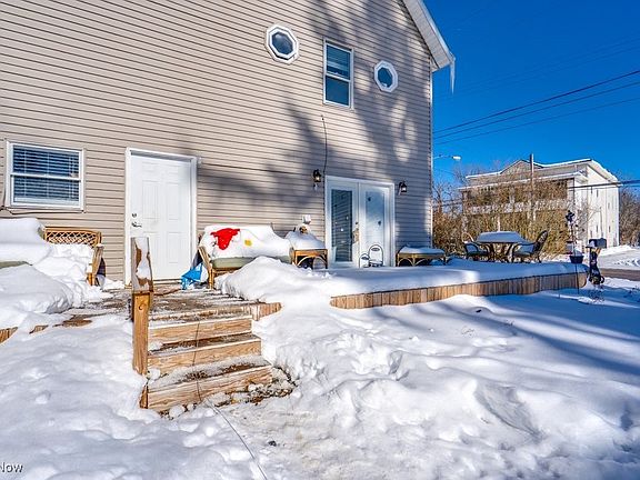 3rd image of 5213 Ridge Ave SE