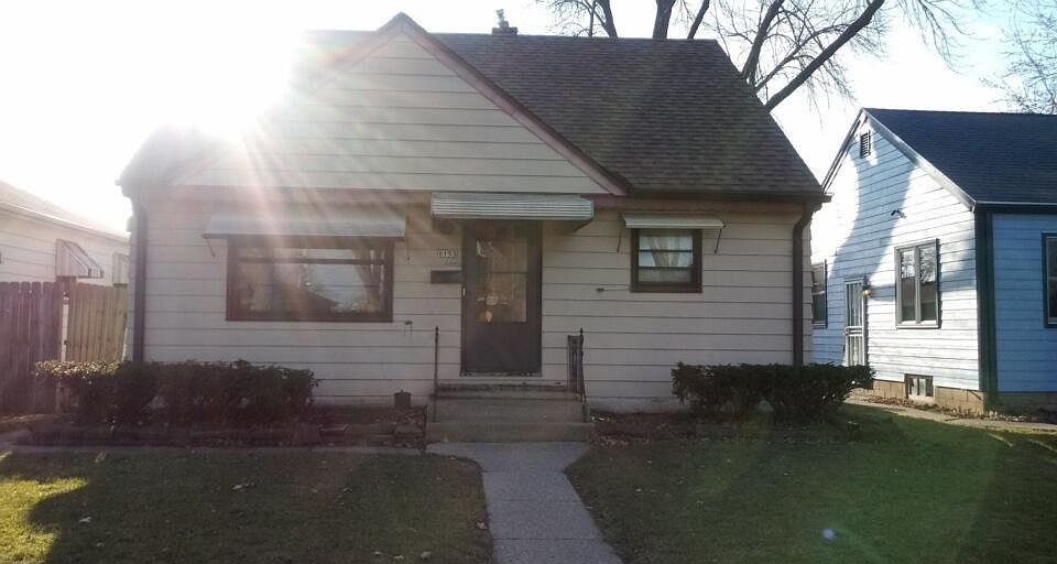 1st image of 6153 W Spencer Pl