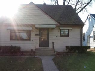 6153 W Spencer Pl, Milwaukee, WI 53218