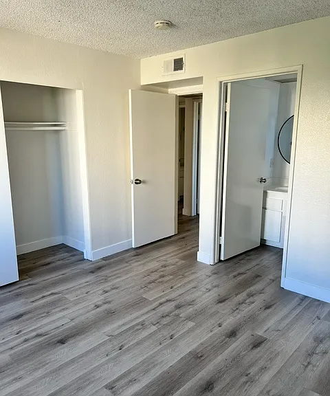 1148 N Chicago St #9 — Photo 8