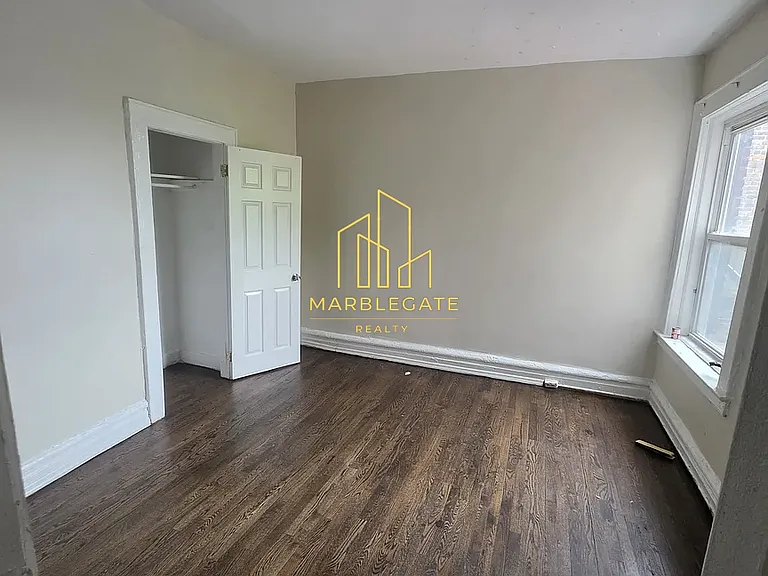 333 Park Ave #433 — Photo 5