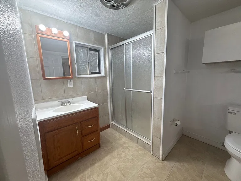 809 Spruce Ave — Photo 21