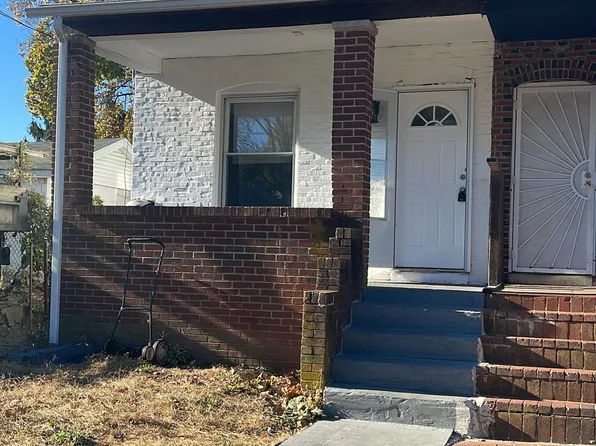 112 Staley Ave, Darby, PA 19023