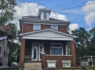 2022 Pine Ave, Altoona, PA