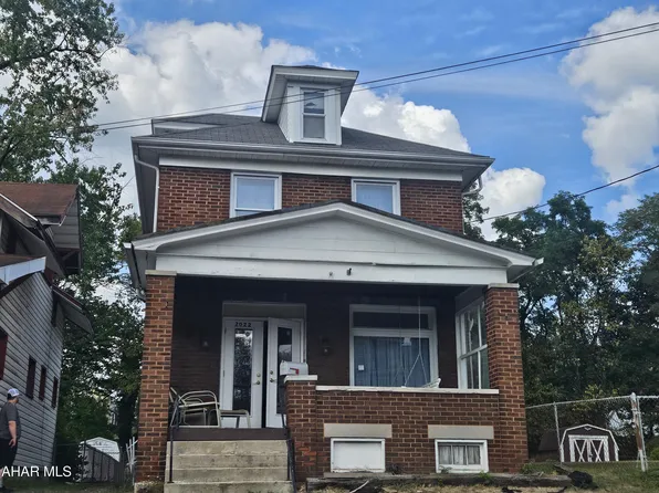 2022 Pine Ave, Altoona, PA 16601