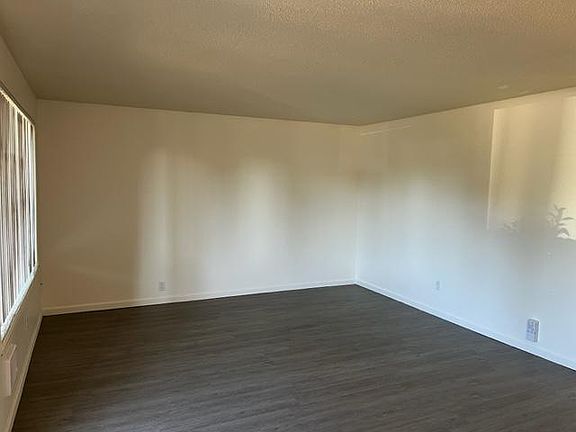 3rd image of 19614 69th Pl W APT 2