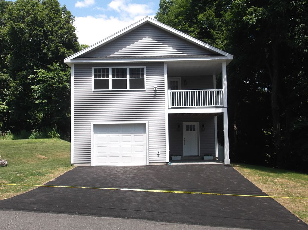 14 Bank St - Property Image