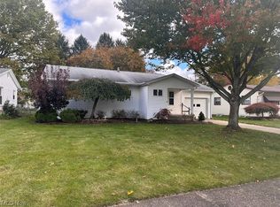 1023 Kelly St NW, New Philadelphia, OH 44663