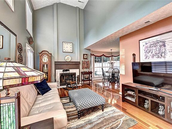 5th image of 3635 Jones Ferry Ln