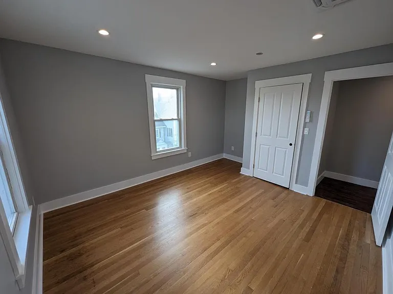150 Orange St #3 — Photo 10