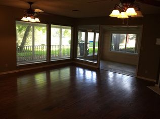 1 Park Dr, Salado, TX 76571