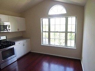 5th image of 30W034 Princeton Ct #30W034