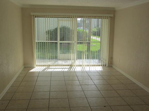 4th image of 5584 22nd St S APT 1907