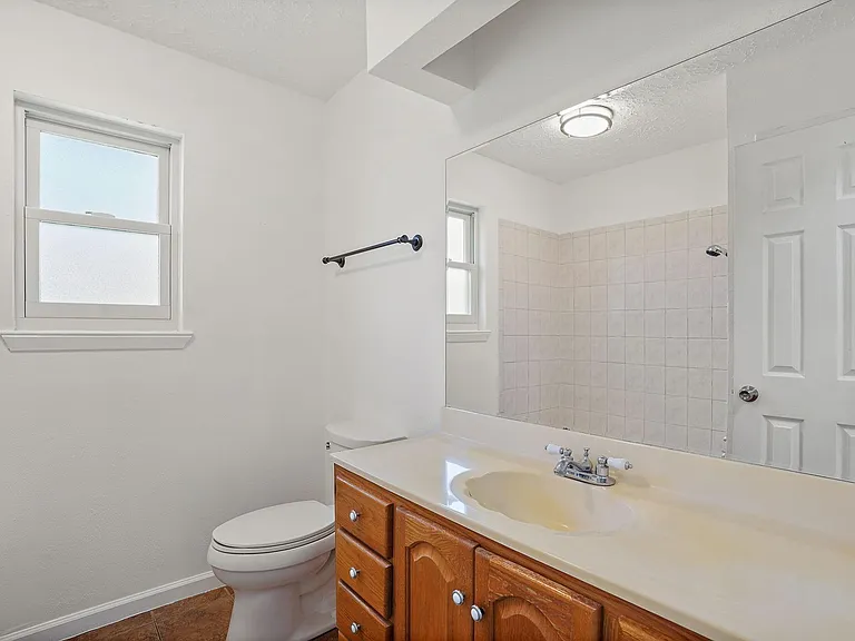 9731 Shell Rock Rd — Photo 16