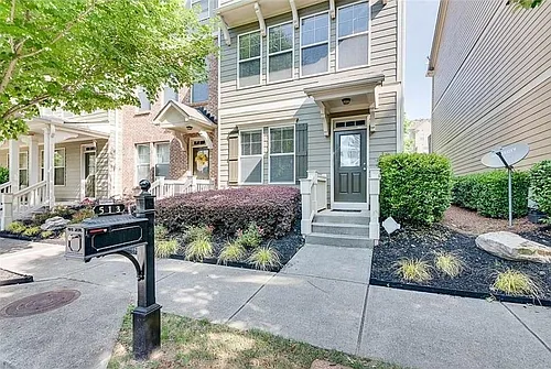 513 Grove Field Ct Photo 1