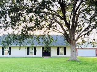 106 Exeter Run, Houma, LA 70360