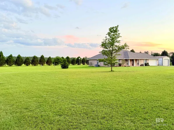 23604 Bennie Jo Ln, Robertsdale, AL 36567