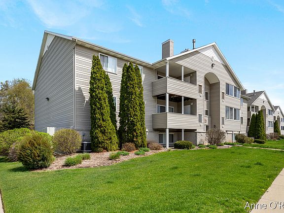 2nd image of 8348 Jasonville Ct SE #33
