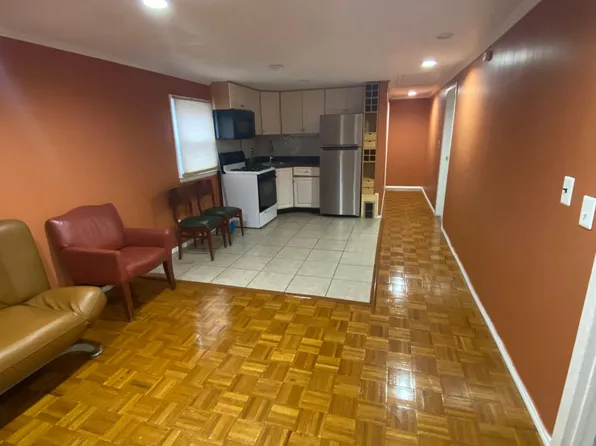 486 Silver St Floor 2, West Babylon, NY 11704