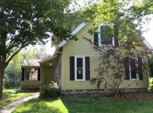 415 N Hickory St, Owosso, MI 48867