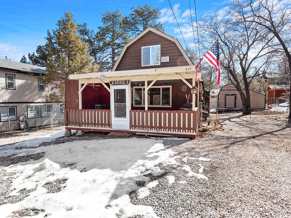 1st image of 877 Leonard Ln