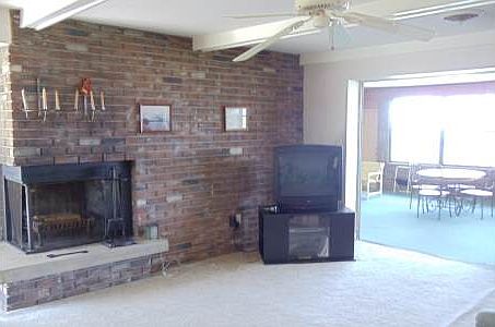 4th image of 205 Lakerim Ct