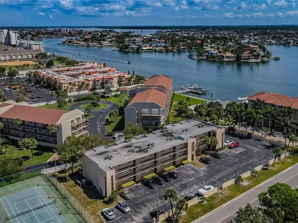 301 87TH AVENUE #203, ST PETE BEACH, FL 33706