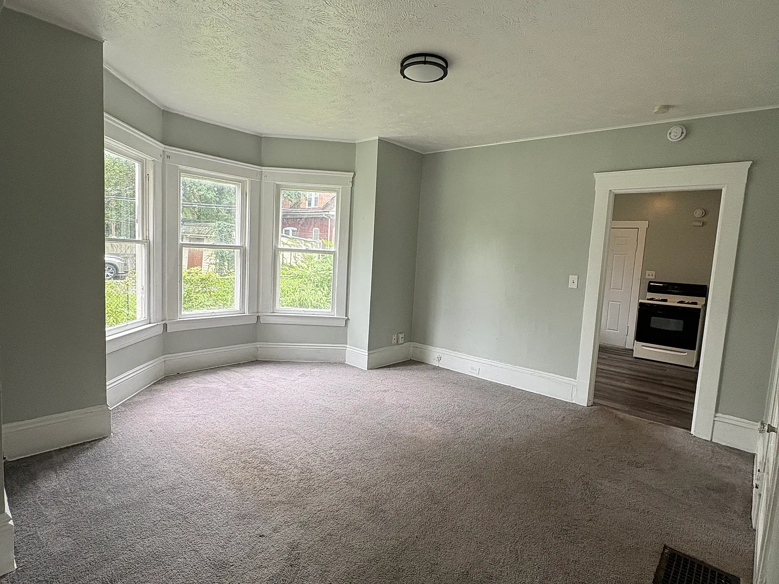 2 bed, 840 sqft, $825 — Photo 4