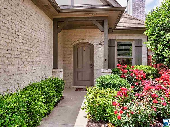 4th image of 4512 Amberley Dr