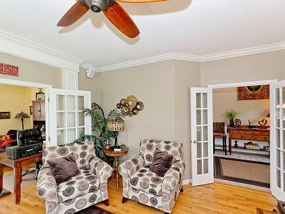 5th image of 27 Mountainview Dr