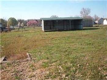 2nd image of 106 Vanessa Ct