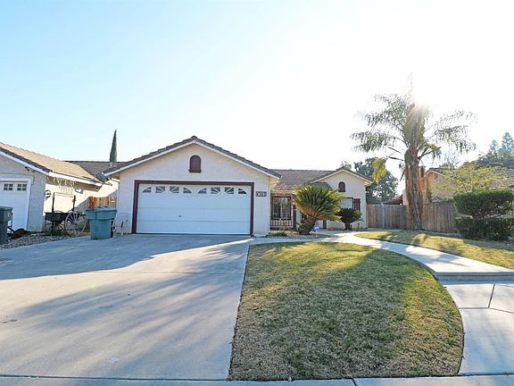 2nd image of 4303 E Howard Avenue